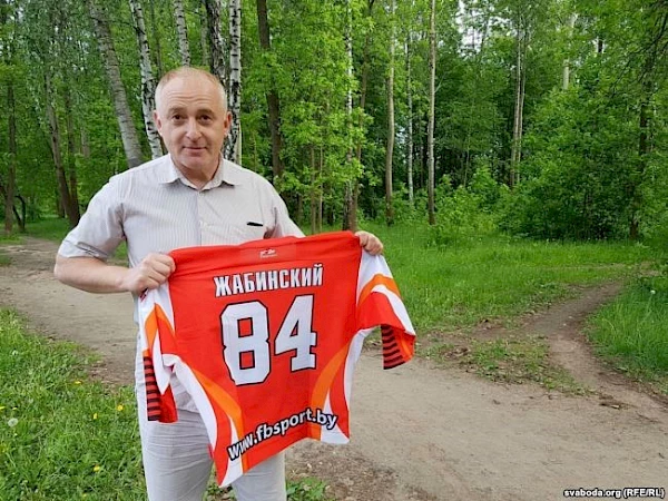 Помощь юным хоккеистам из Сморгони